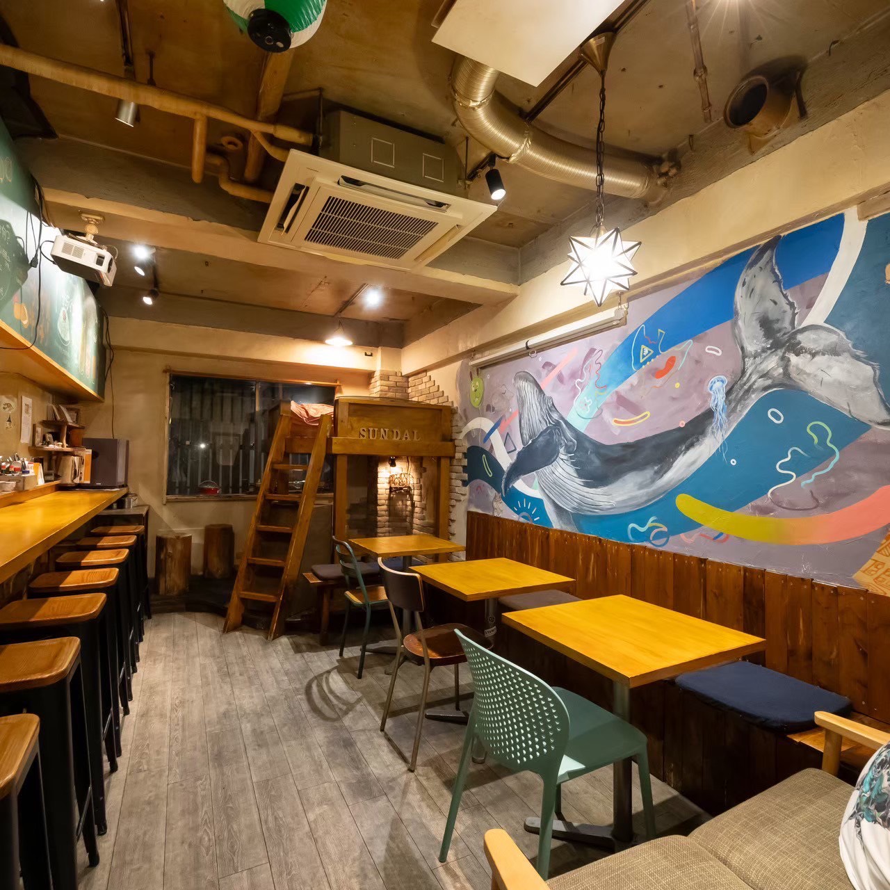 お酒とごはん　サンダルキッチンの店舗写真